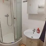 Elektoralna 26 מלון *