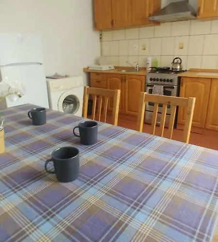 Elektoralna 26 Hotel *